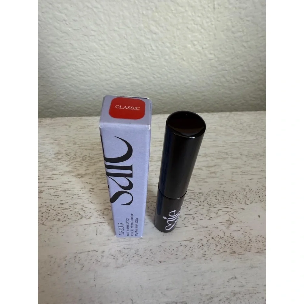 NIB Saie Lip Blur Lipstick - Classic